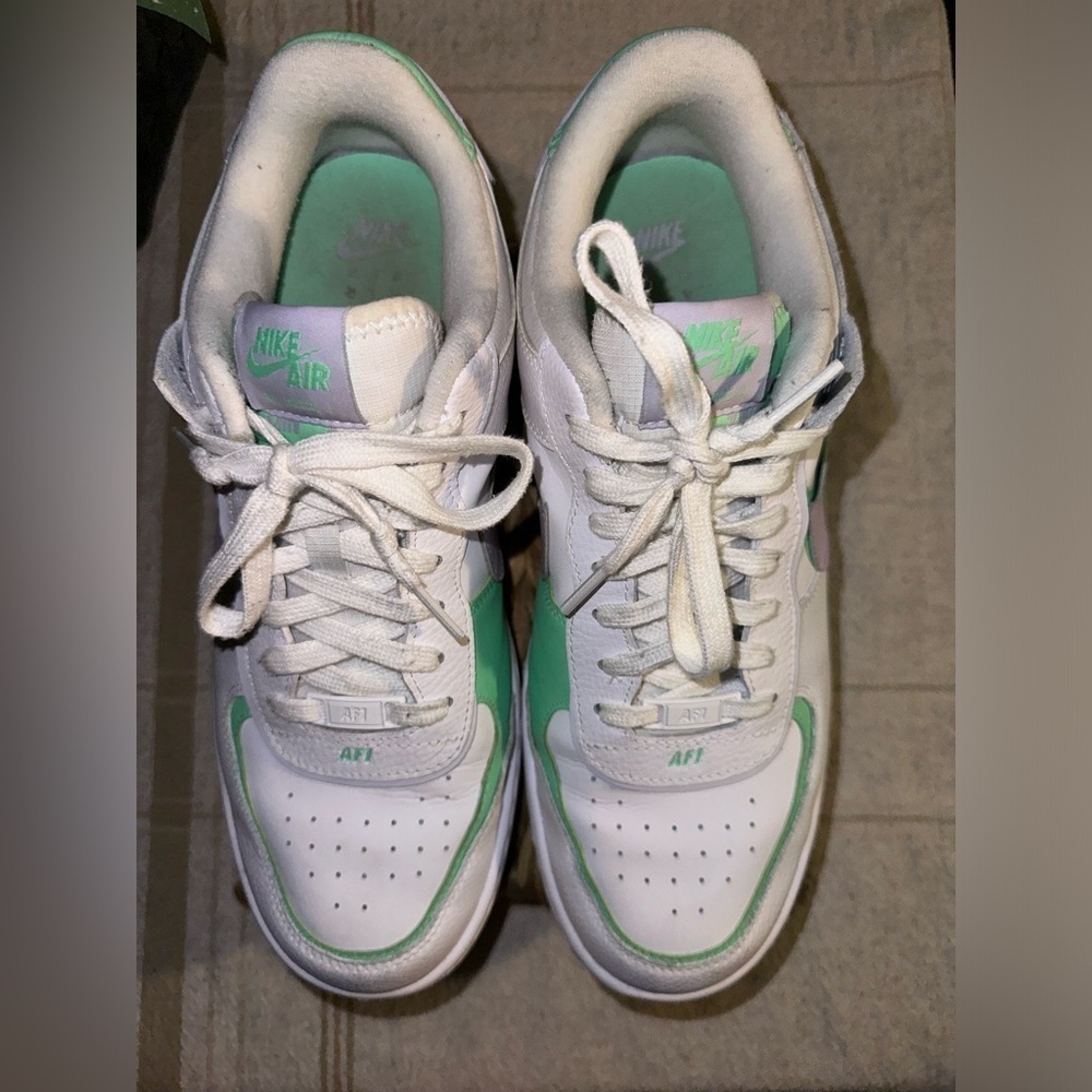 Nike Women's Air Force 1 Shadow 'Infinite Lilac' - Size 12 - Picture 5 of 16